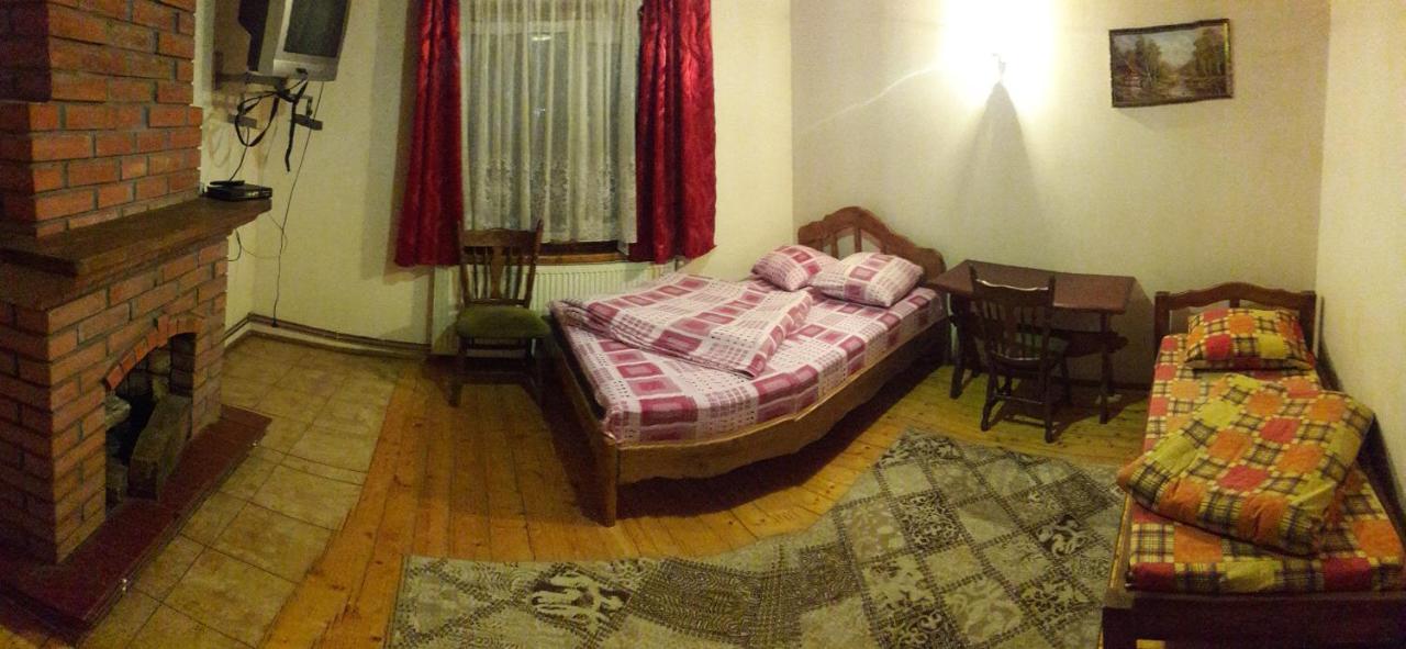 Легенда Карпат Bukovel Bagian luar foto