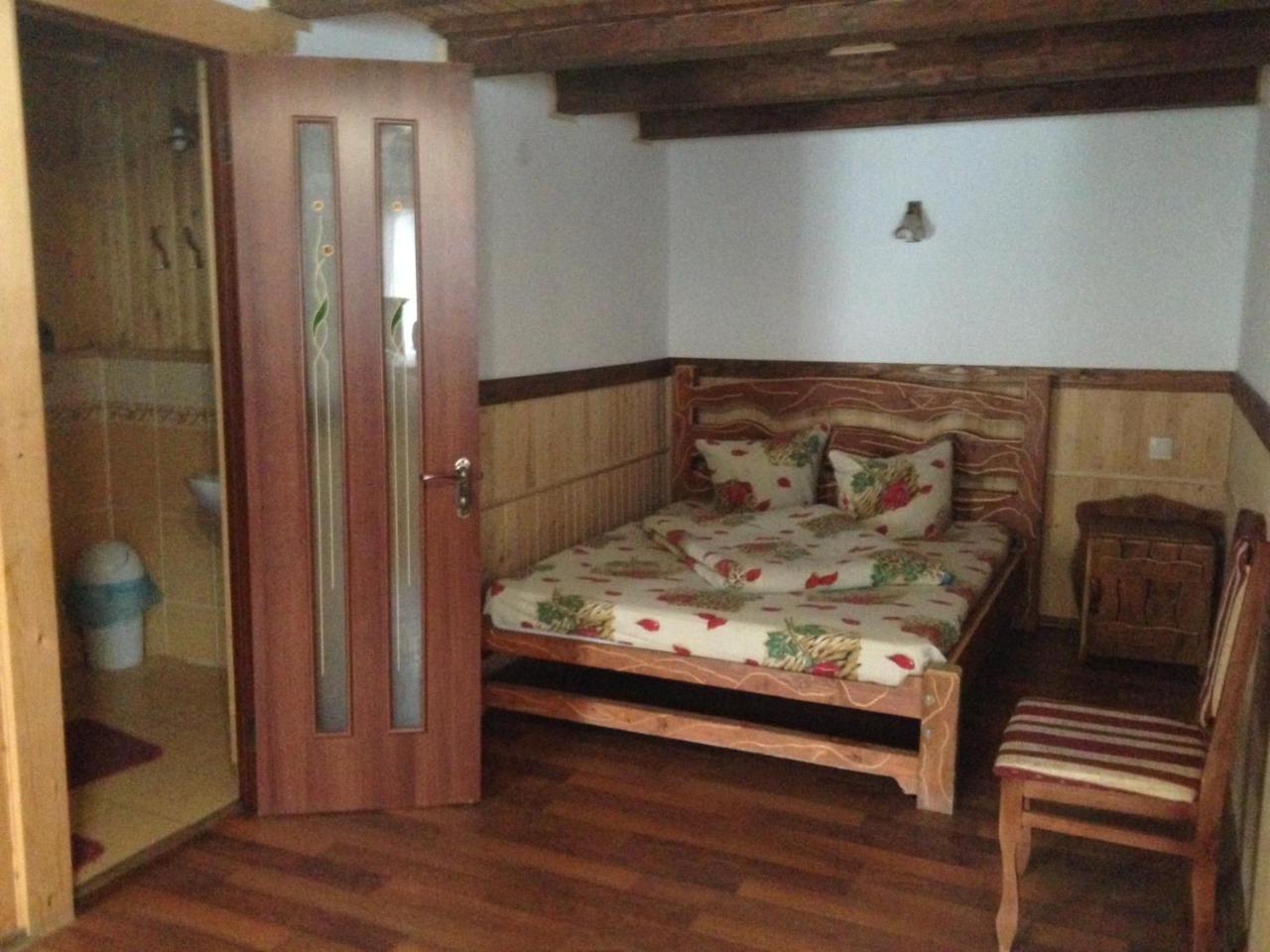 Легенда Карпат Bukovel Bagian luar foto