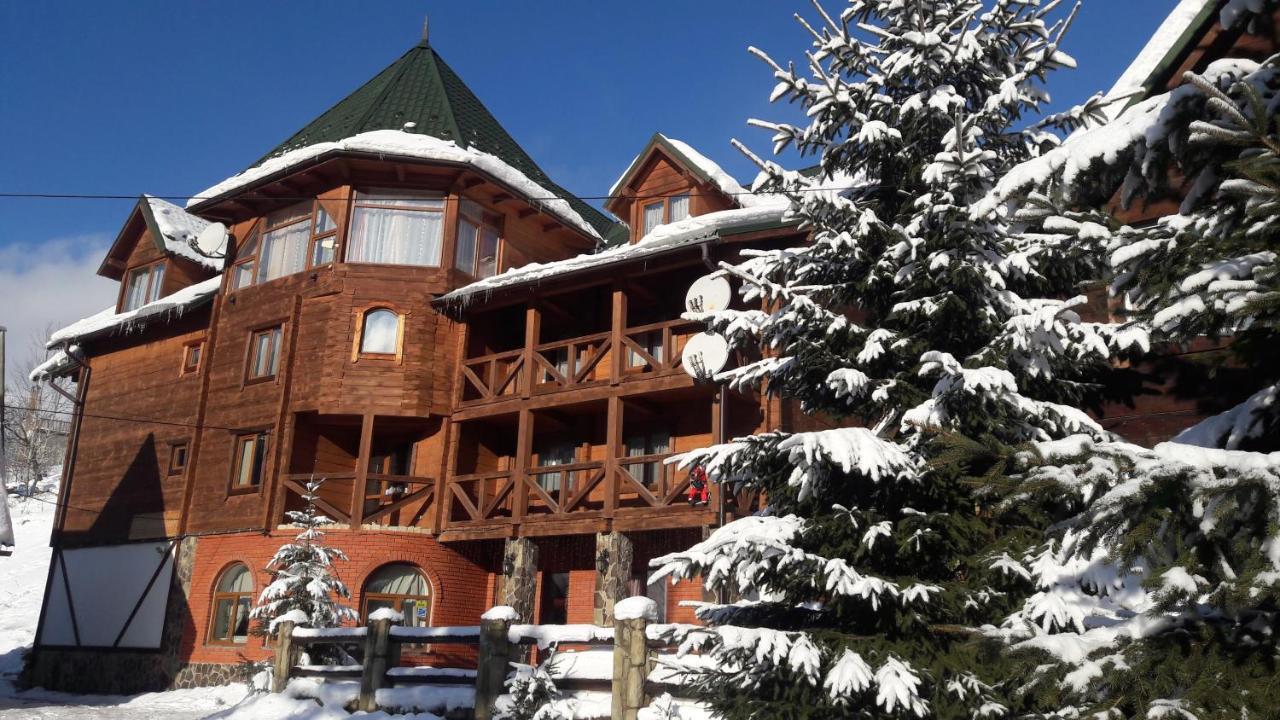 Легенда Карпат Bukovel Bagian luar foto